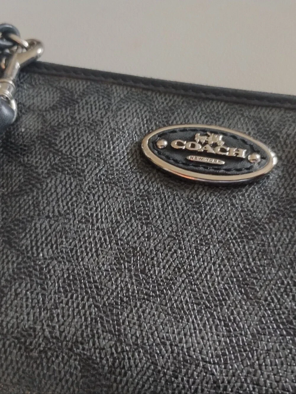 Coach Black Signature Continental Zip Wallet